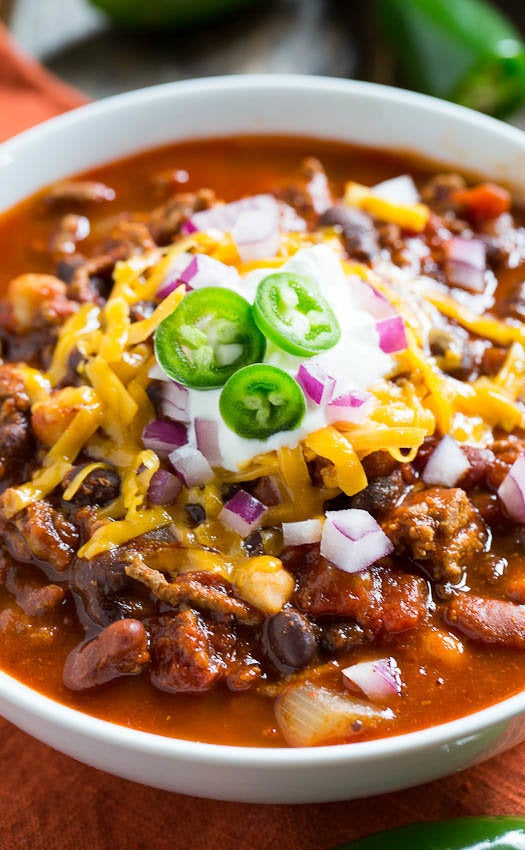 The Chili Recipes You Need To Survive The Cold Weather | HuffPost