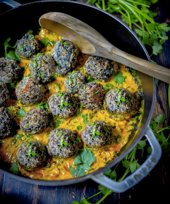 10 Vegetarian Meatball Recipes That Prove You Don't Need Meat HuffPost