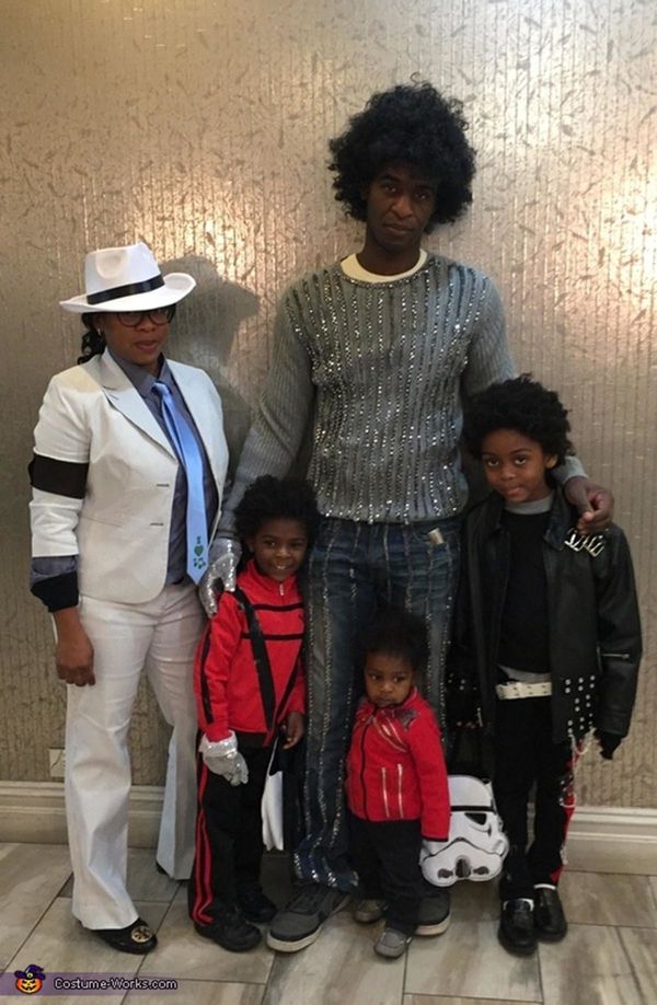 59 Family Halloween Costumes That Are Clever, Cool And Extra Cute