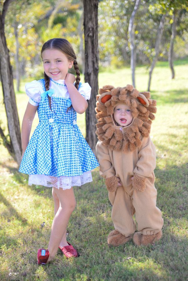 These 11 Sibling And Group Halloween Costumes Are Too Adorable To Handle Huffpost