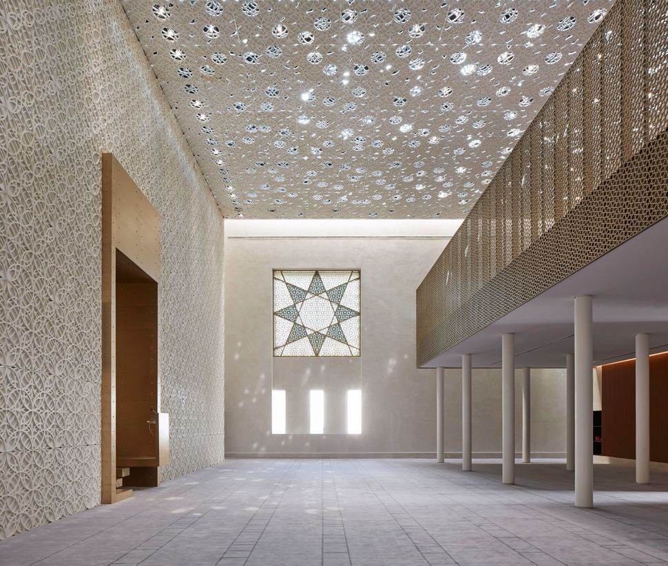 28 Sacred Spaces That Capture The Stunning Beauty Of Religious ...