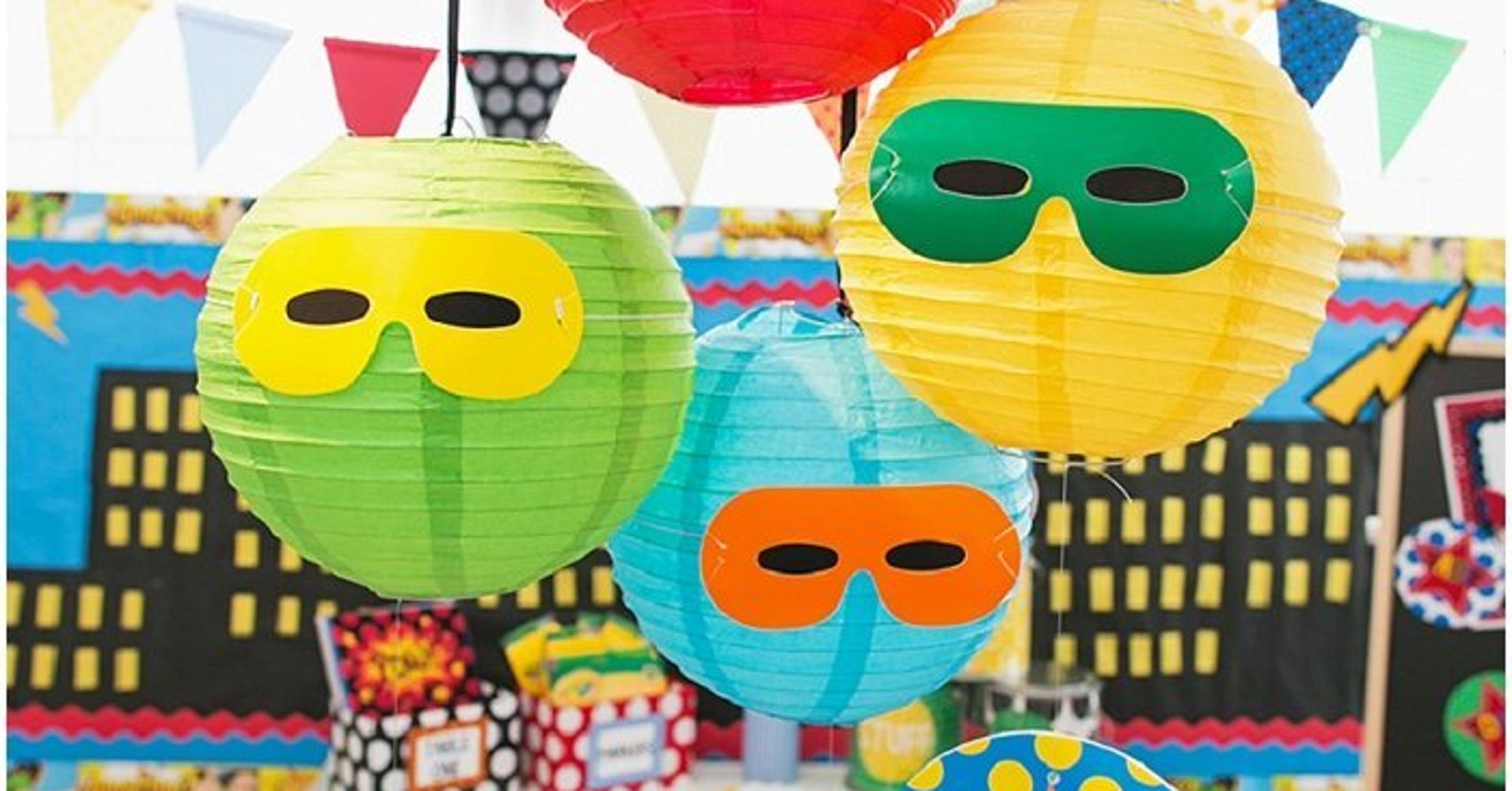 19 Back-To-School Classroom Ideas That Will Knock Your Students' Socks