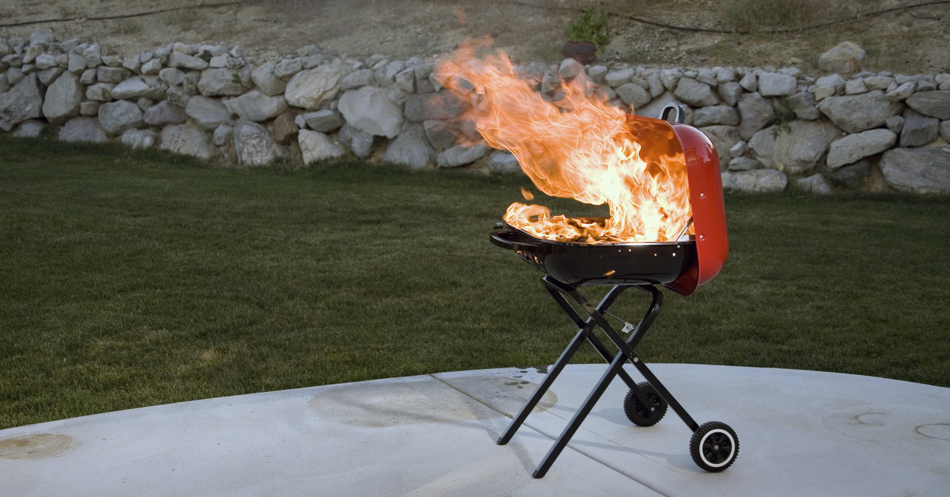 8 Super Hot Grill Hacks To Keep Your Summer Sizzlin' | HuffPost