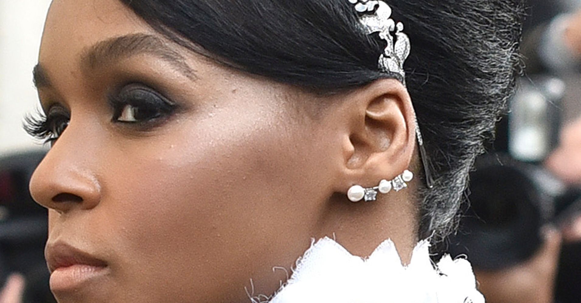 Janelle Monae's Paris Fashion Week Hair Owns Our Best Beauty List | HuffPost