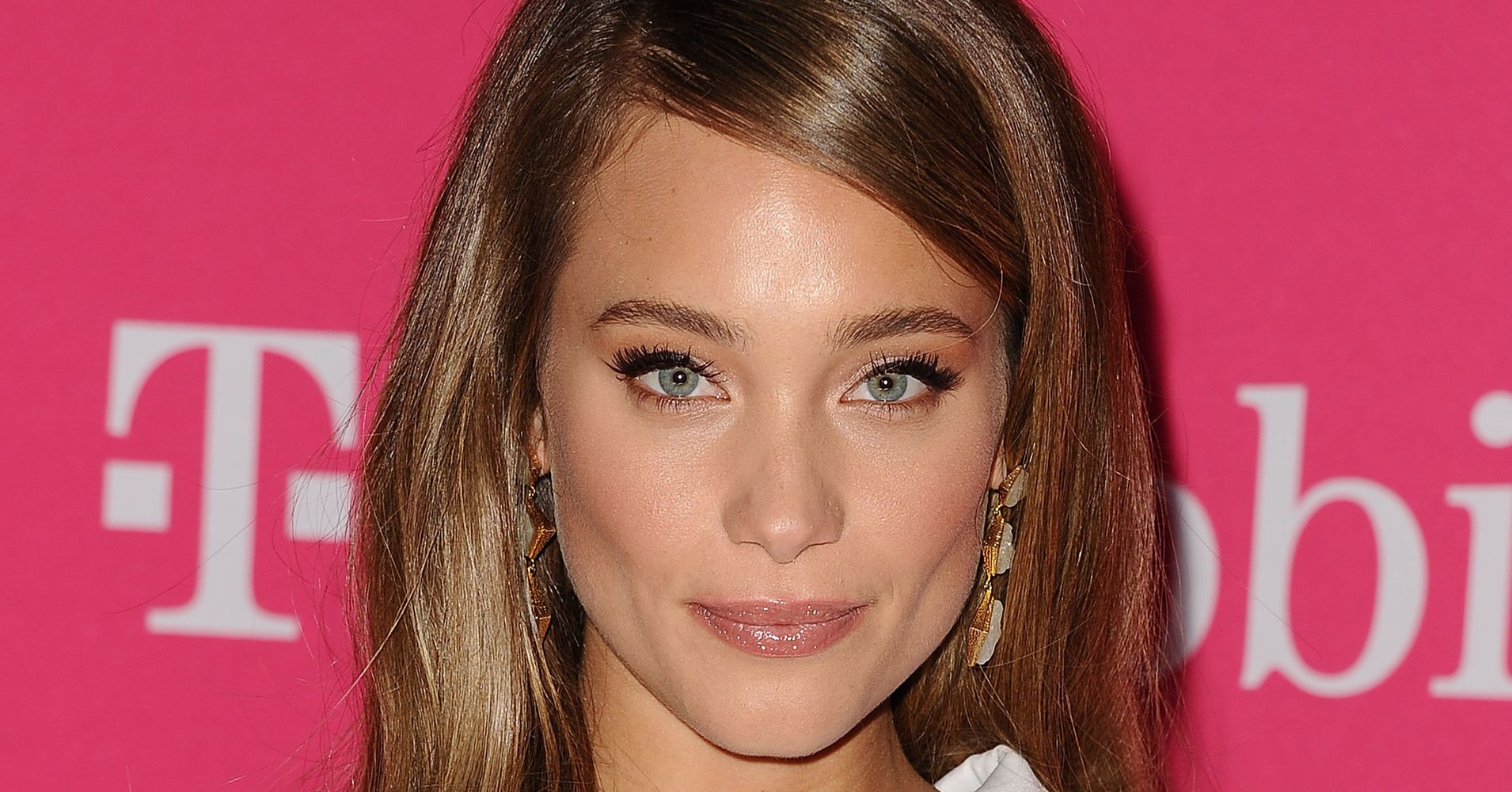 Hannah Davis 60s Hairstyle Tops Our Best Beauty List This Week Huffpost 