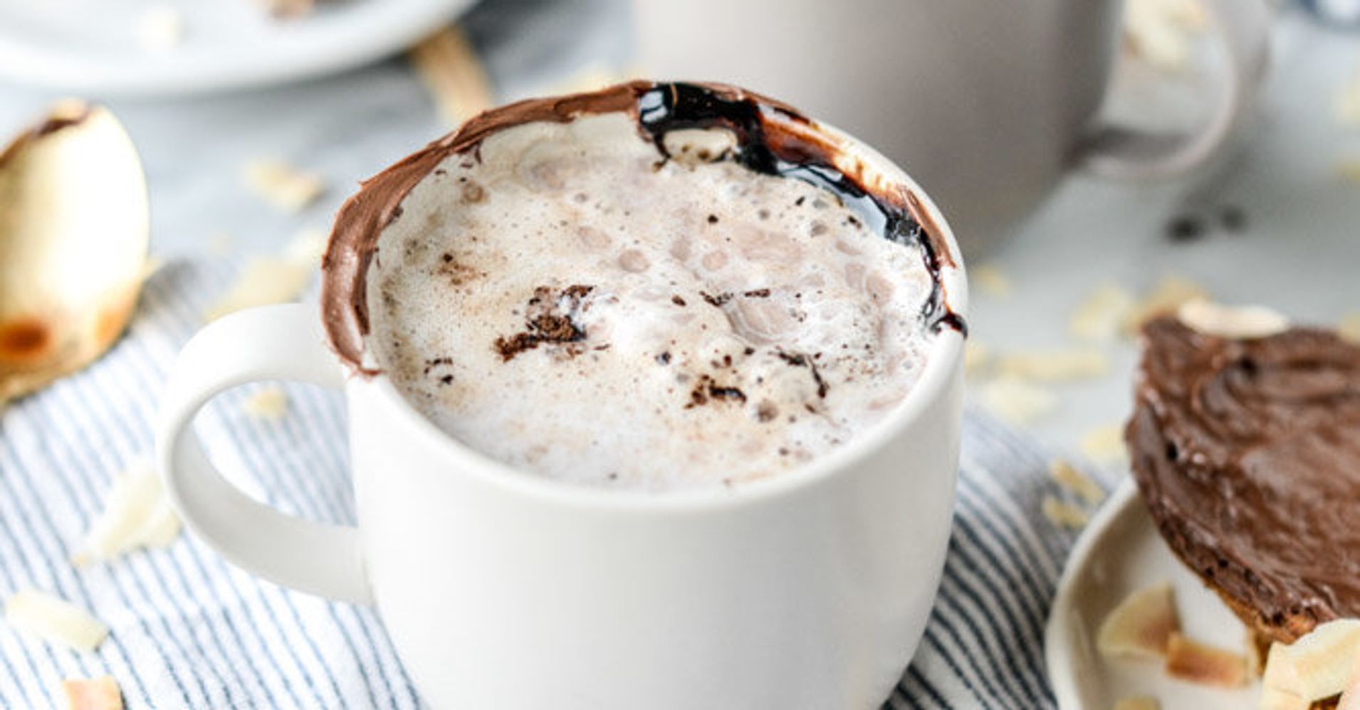 How To Make A Nutella Latte And Be A Holiday Hero 