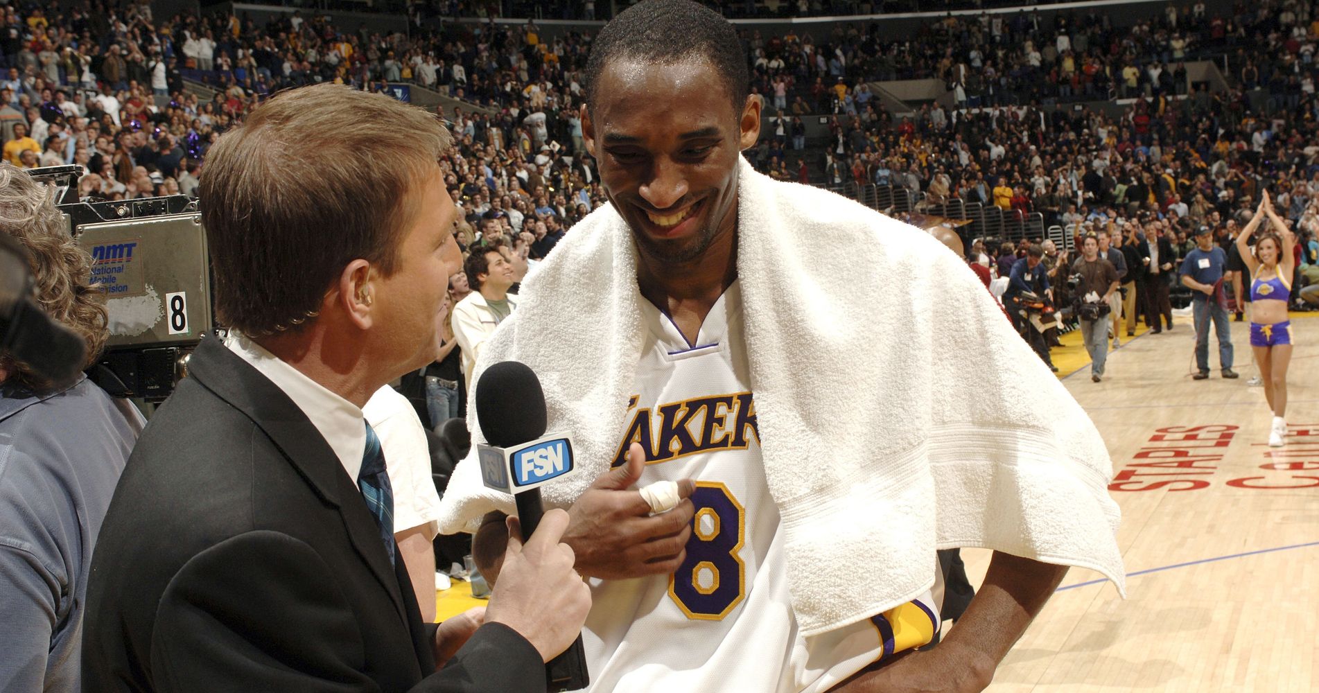 The Craziest Thing About Kobes 81 Point Game 10 Years Later Huffpost 0105