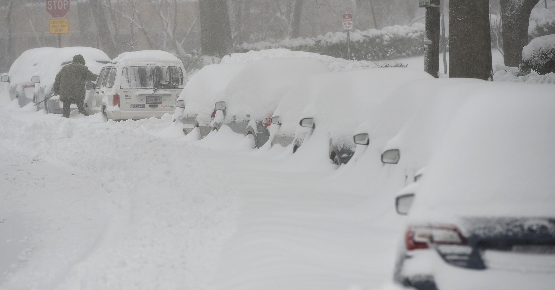 East Coast Snowstorm Traps Drivers On Highways For Hours HuffPost