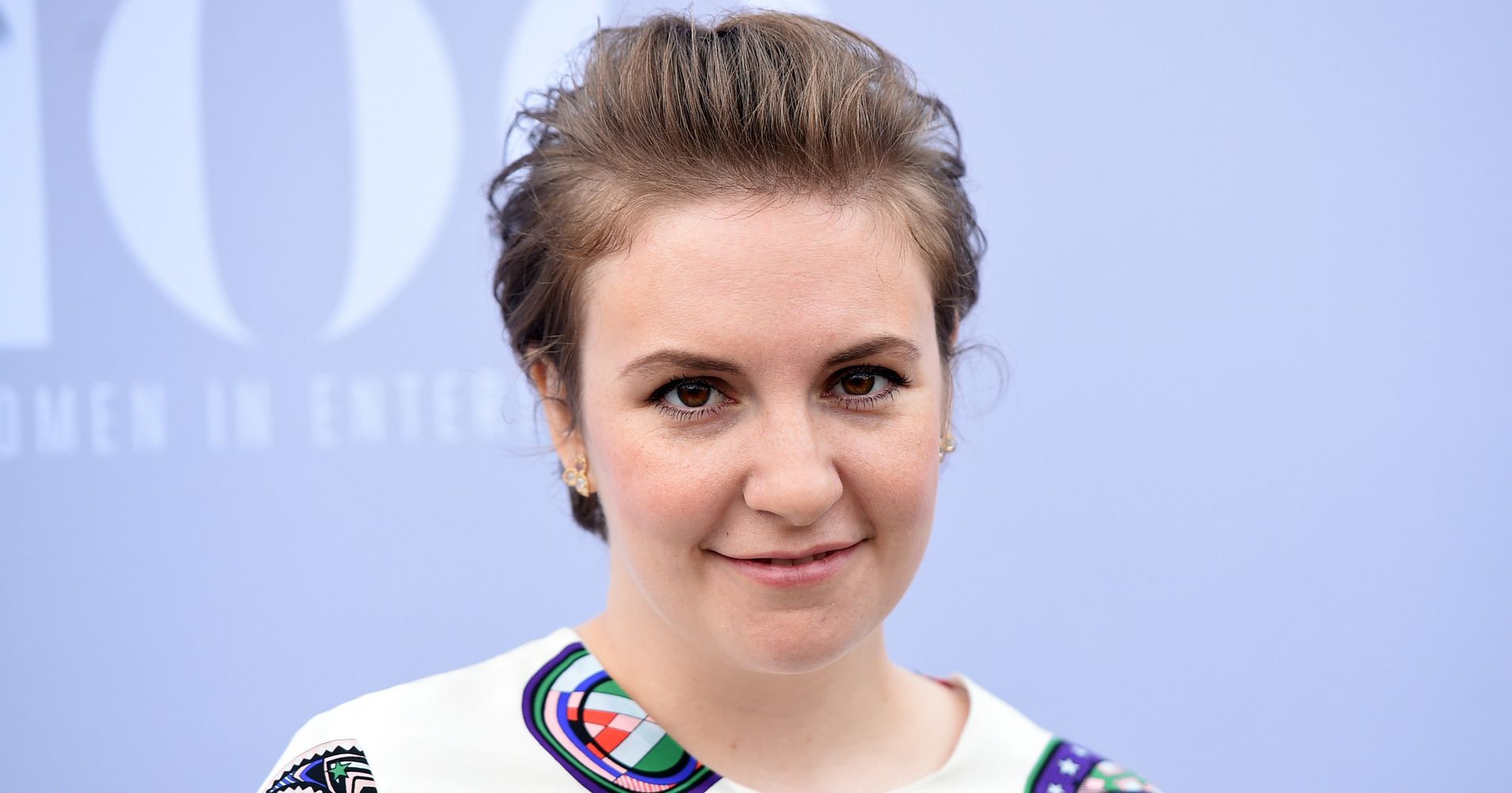 Lena Dunham Stands By Kesha In Powerful Essay Huffpost 