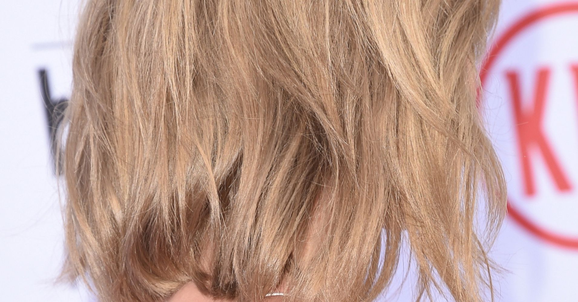 Champagne Blonde Hair Is The Perfect Hair Color For Pale Skin | HuffPost