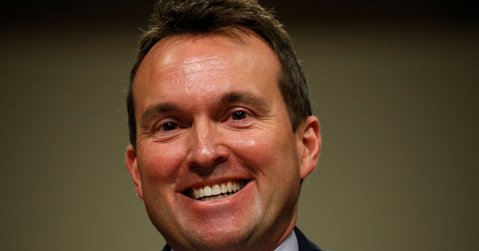 Senate Confirms First Openly Gay Army Secretary Huffpost 3580