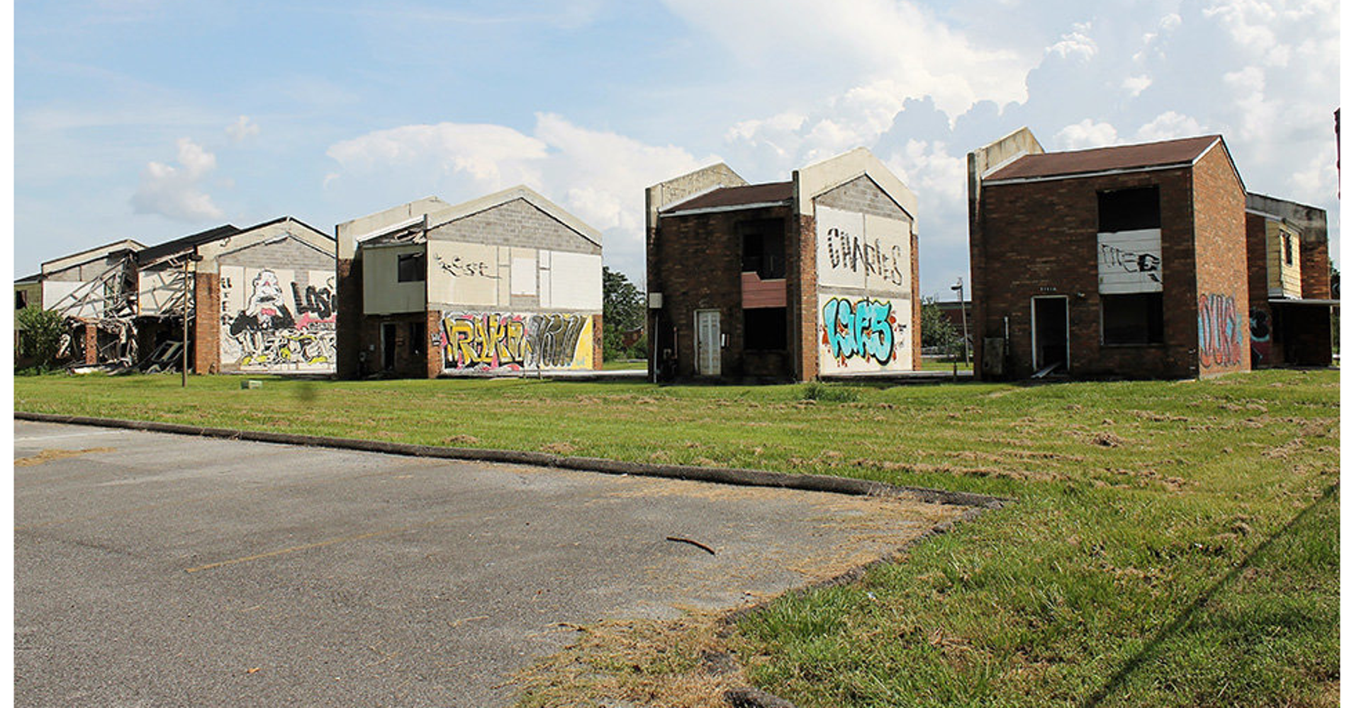 New Orleans' Upper 9th Ward Resembles A Zombie Apocalypse HuffPost