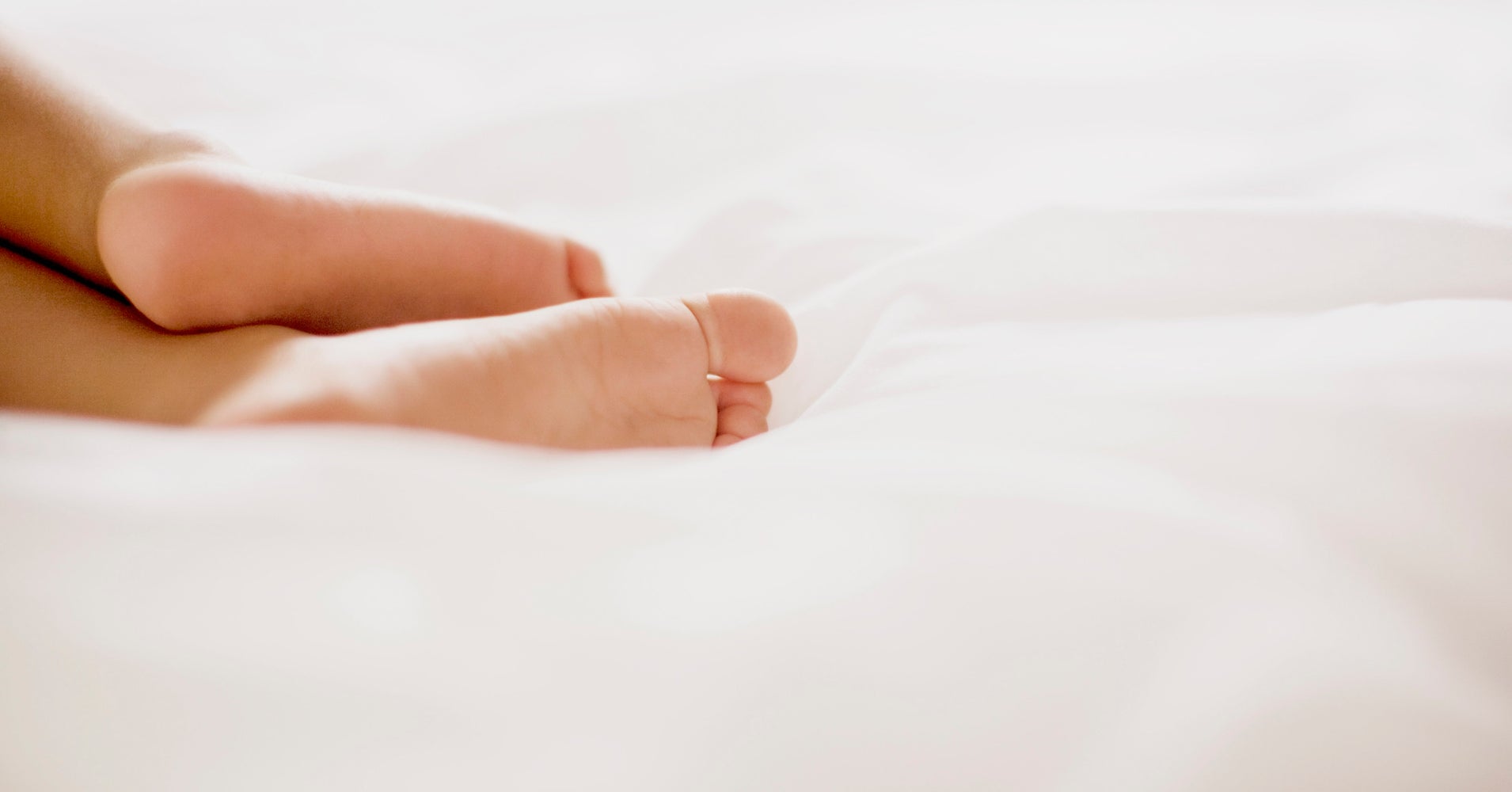 This Sleeping Position Can Cause Acne And Back Problems HuffPost