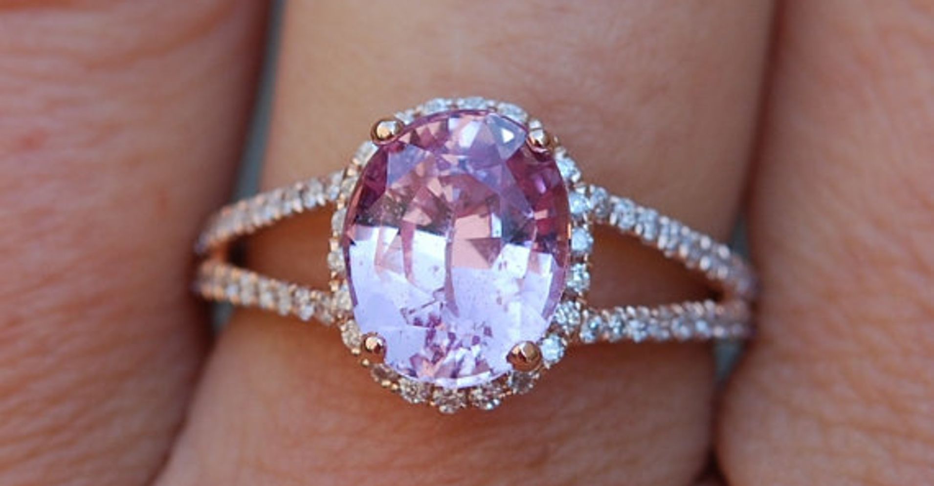 14 Colorful Engagement Rings For Brides Who Want To Stand Out Huffpost 2307