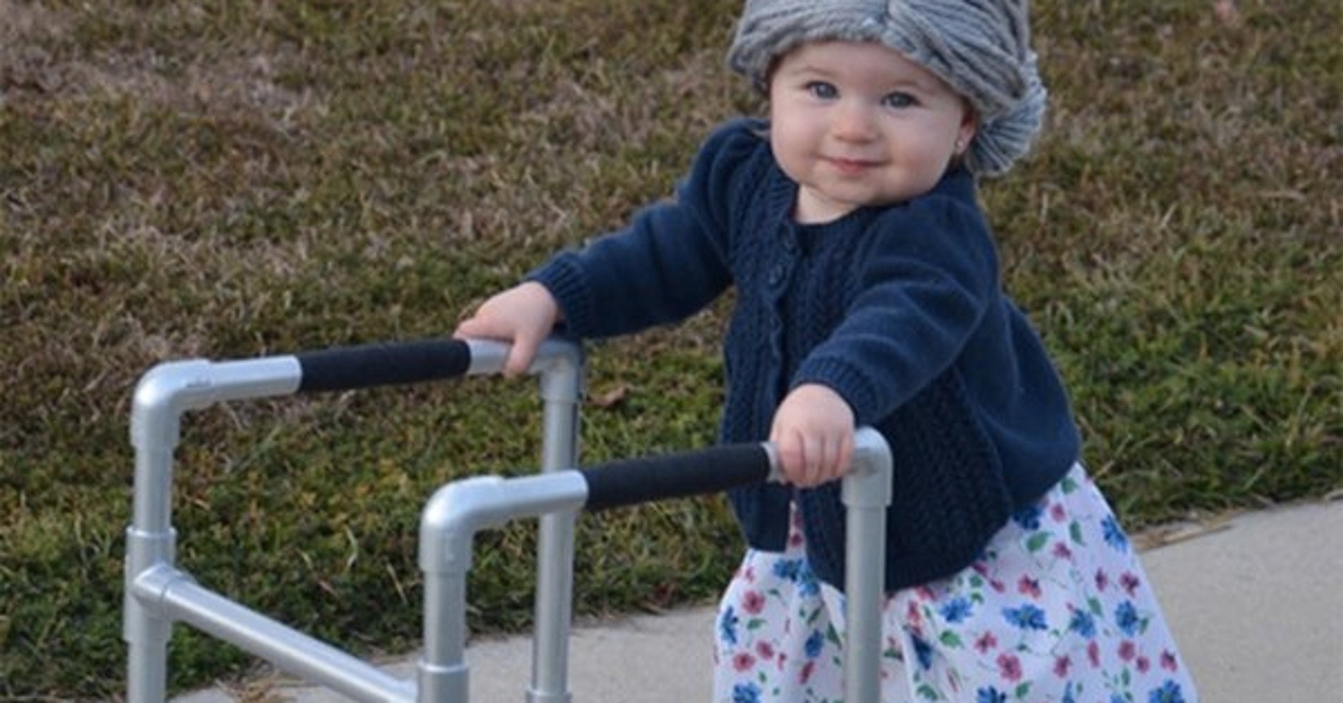 Just 20 Photos Of Kids Dressed As Old People ‘Cause It's Ridiculously