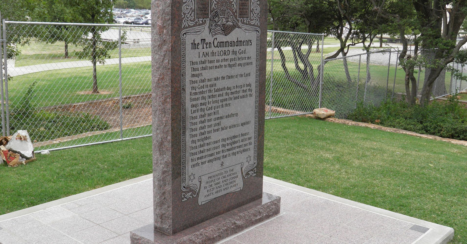 Ten Commandments Monument Removed From Oklahoma Capitol Grounds | HuffPost