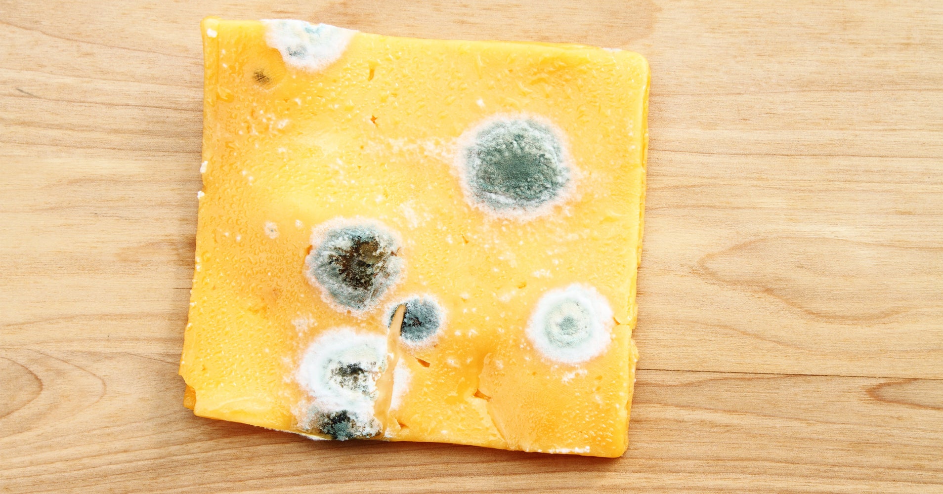 How To Tell Which Foods Are Safe To Eat When They're Moldy HuffPost