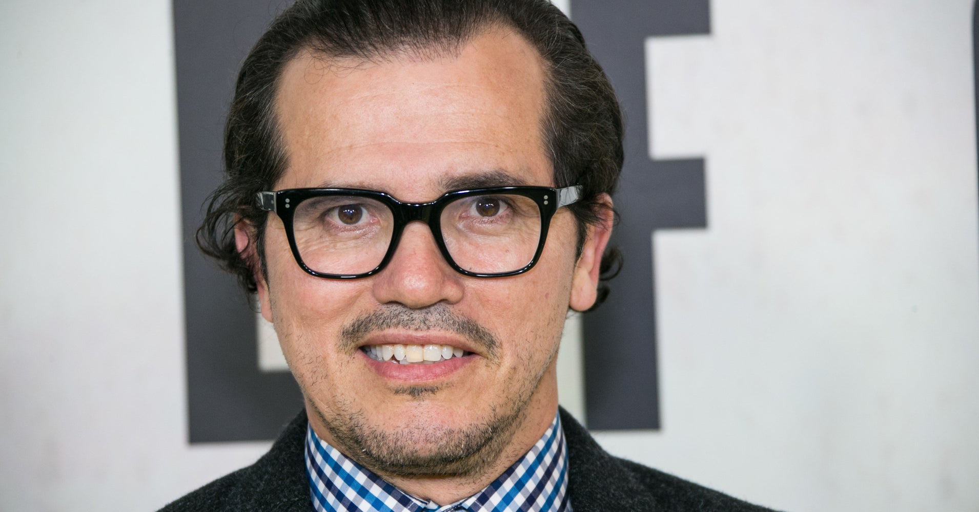 john leguizamo latin history morons is whip smart huffpost john leguizamo latin history morons is whip smart huffpost