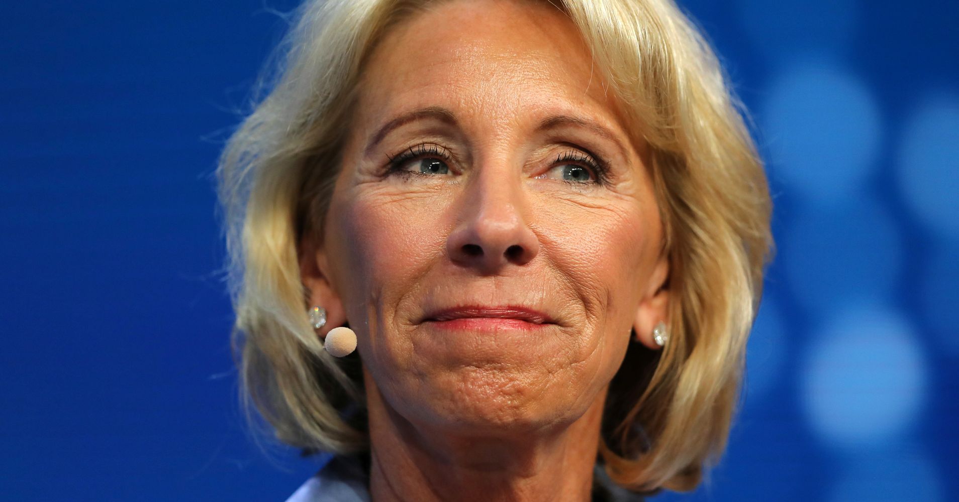 Betsy DeVos’ HBCU Commencement Speech Interrupted By Loud Boos | HuffPost