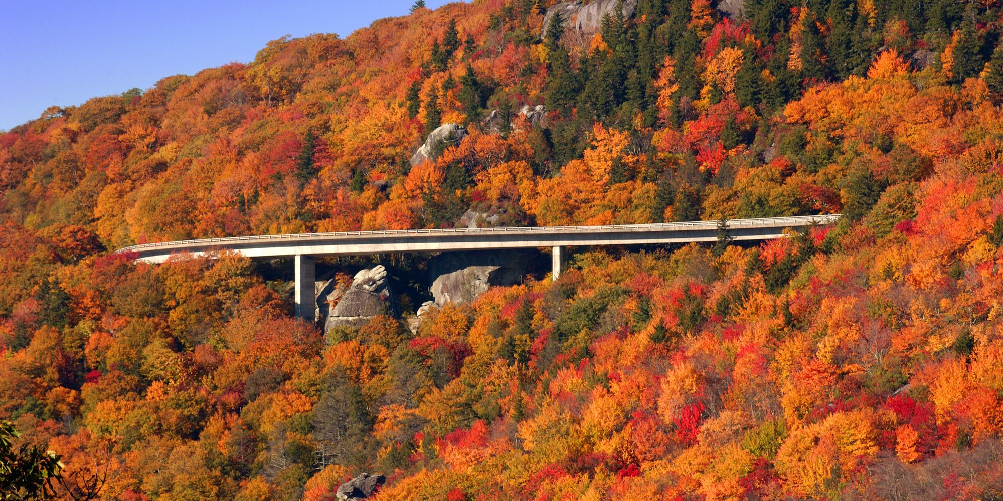 10 Of America's Best Places For Seriously Stunning Fall Foliage | The