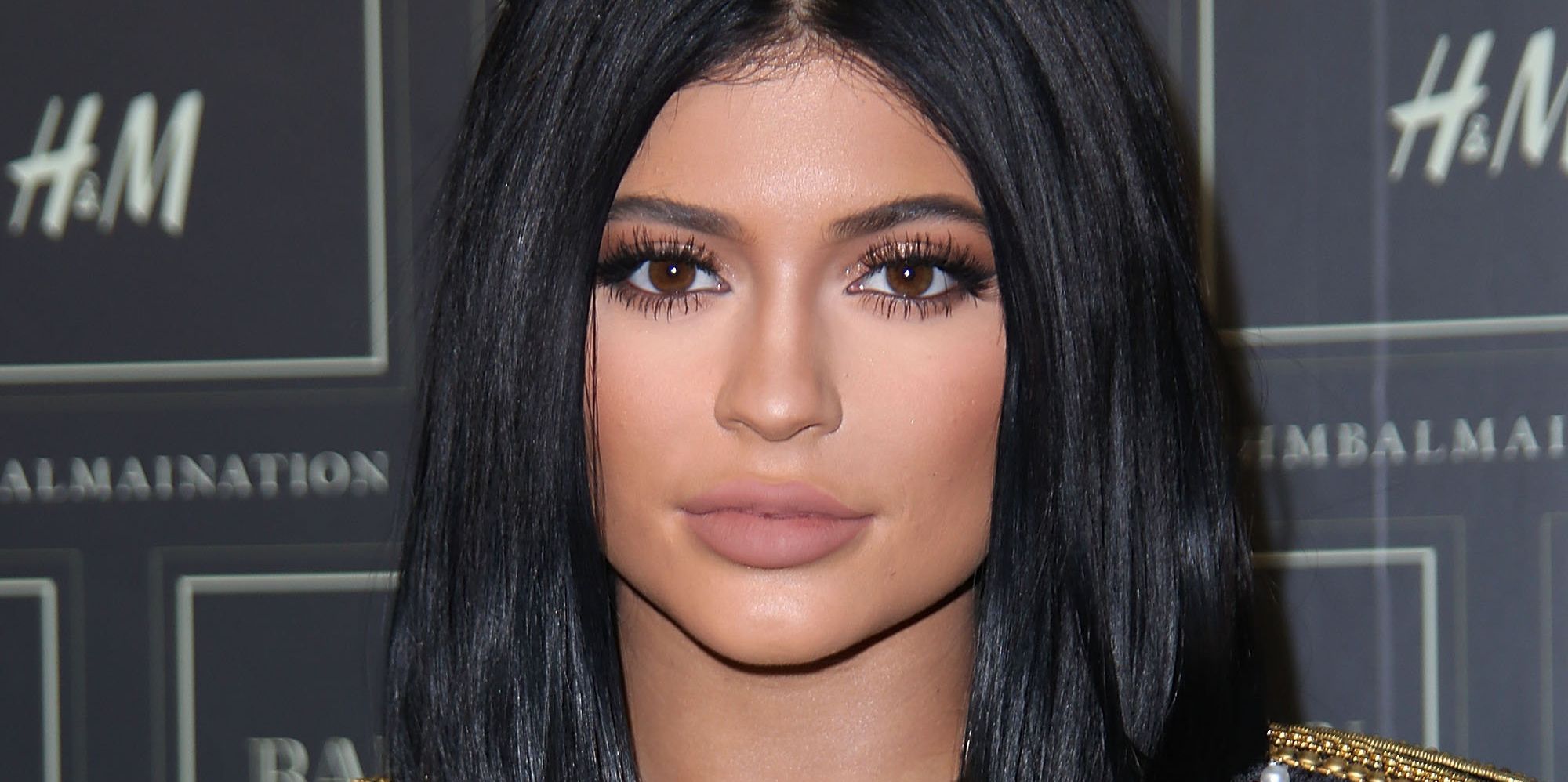 Kylie Jenner Wears A Sheer Cutout Swimsuit For Sizzling Hot Photo Shoot The Huffington Post 
