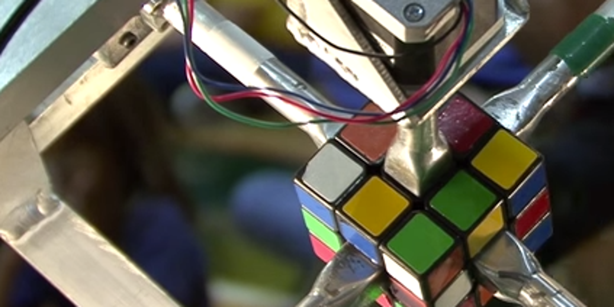 Watch This Robot Solve A Rubik’s Cube In A World Record 2.39 Seconds