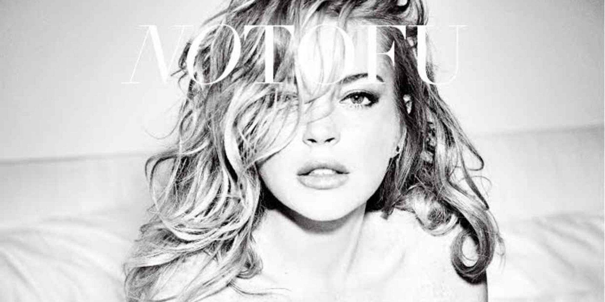 Lindsay Lohan Poses Nude In Bed For No Tofu Magazine Cover 