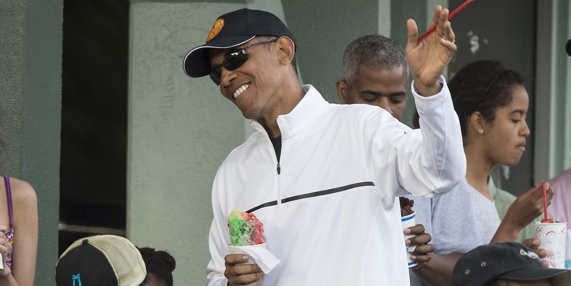 Obamas To Spend 8th Straight Christmas In Hawaii The Huffington Post