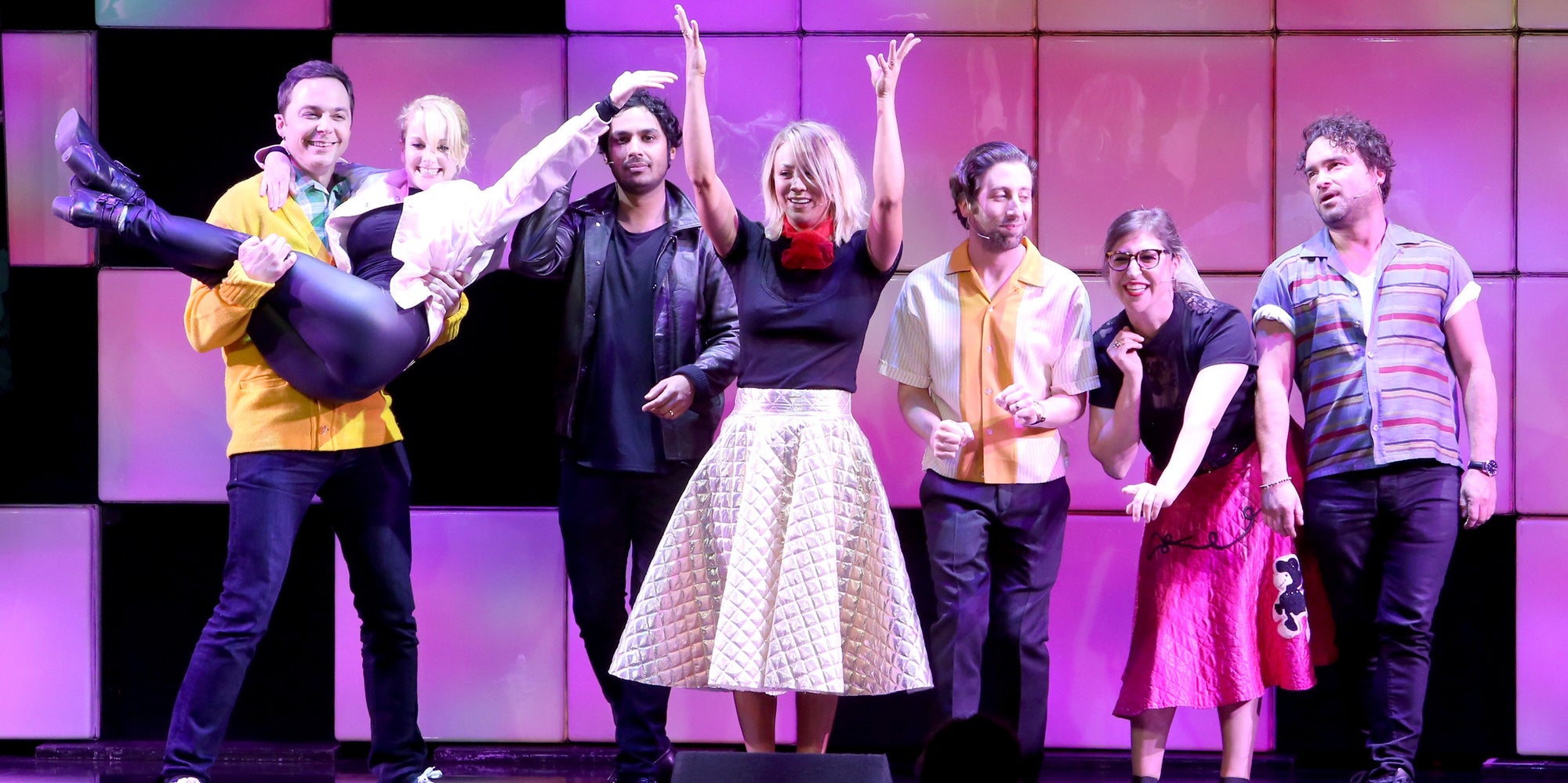 'Big Bang Theory' Cast Goes FullOn 'Greased Lightning' For Alzheimer's Fundraiser The
