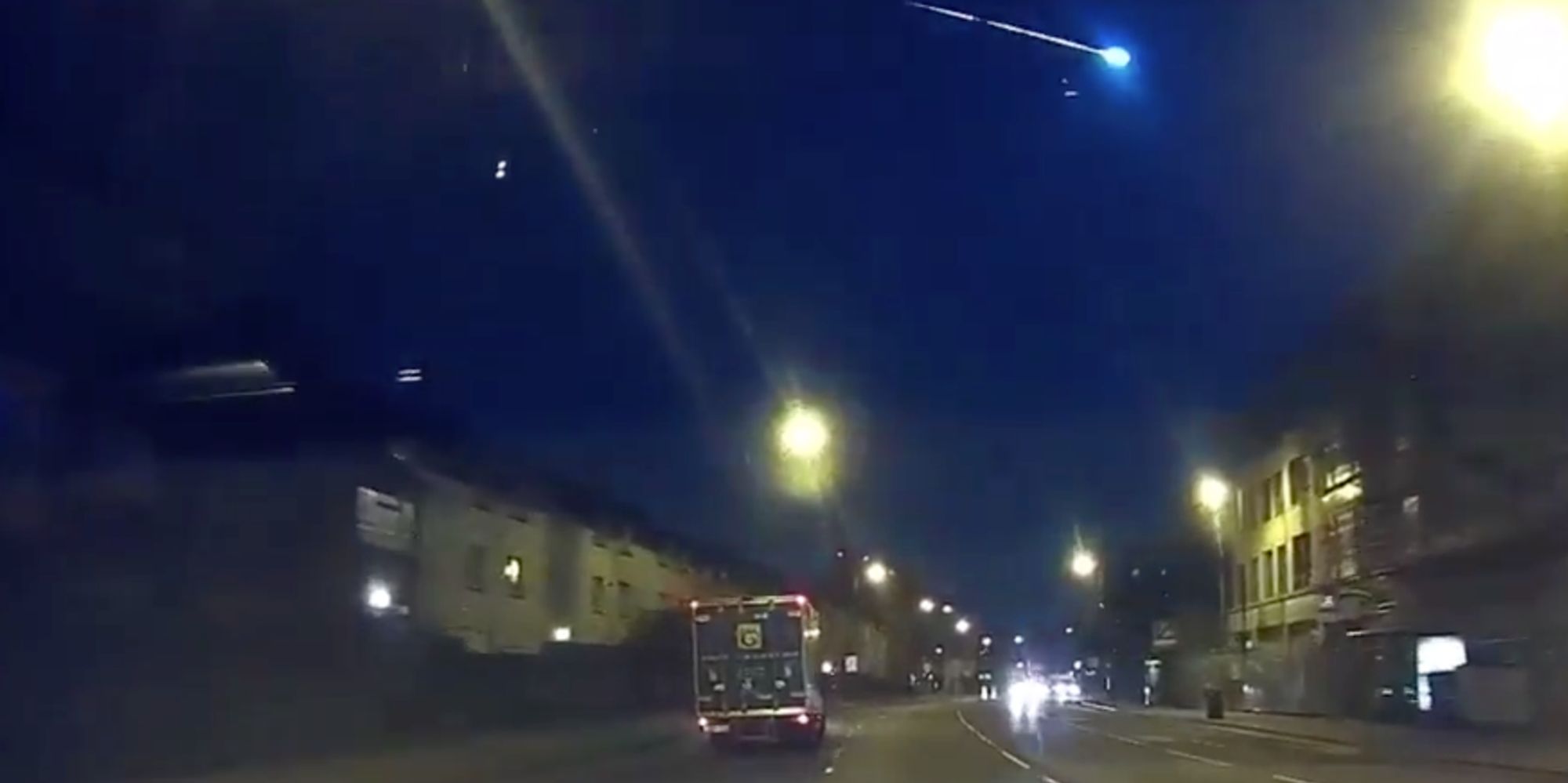 Meteor Spotted Over London As Huge Fireball Lights Up Night Sky ...