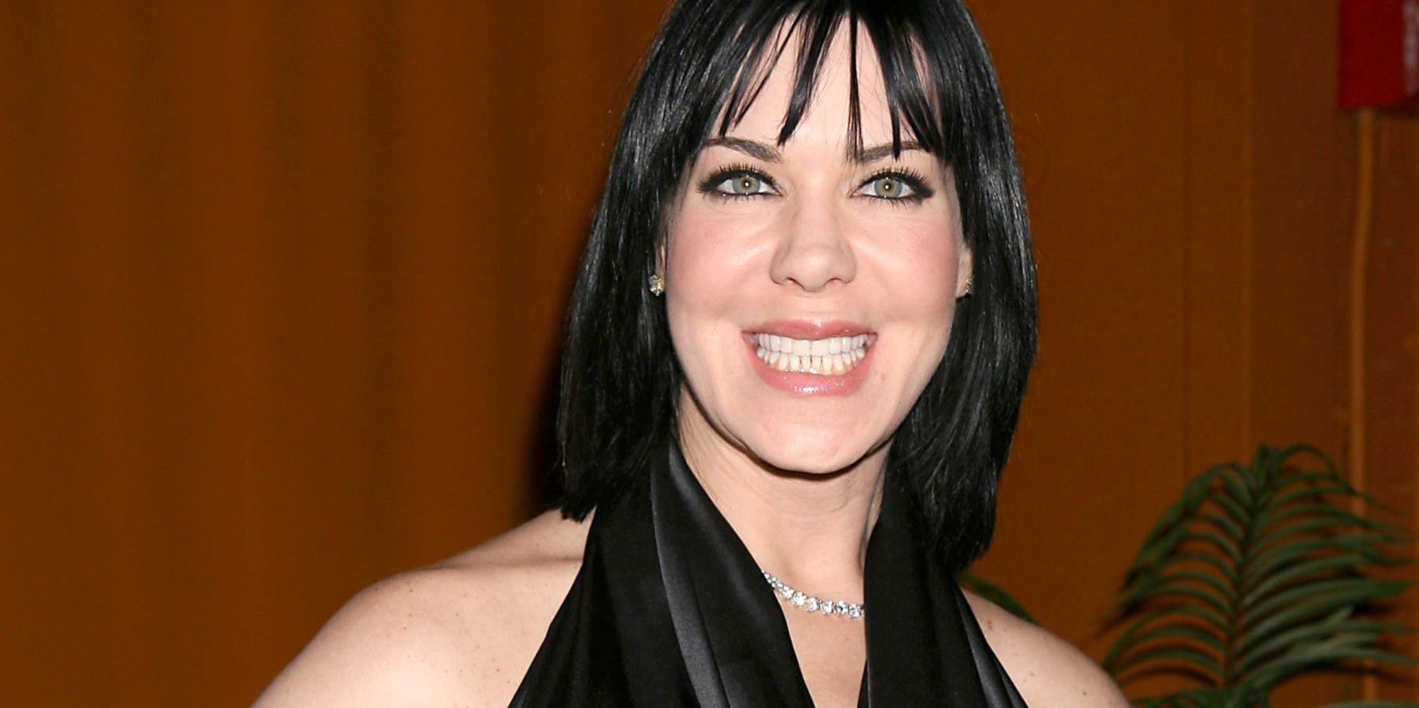 Joanie Laurer Dead Wwe Wrestler Chyna Dies Aged 45 Huffpost Uk