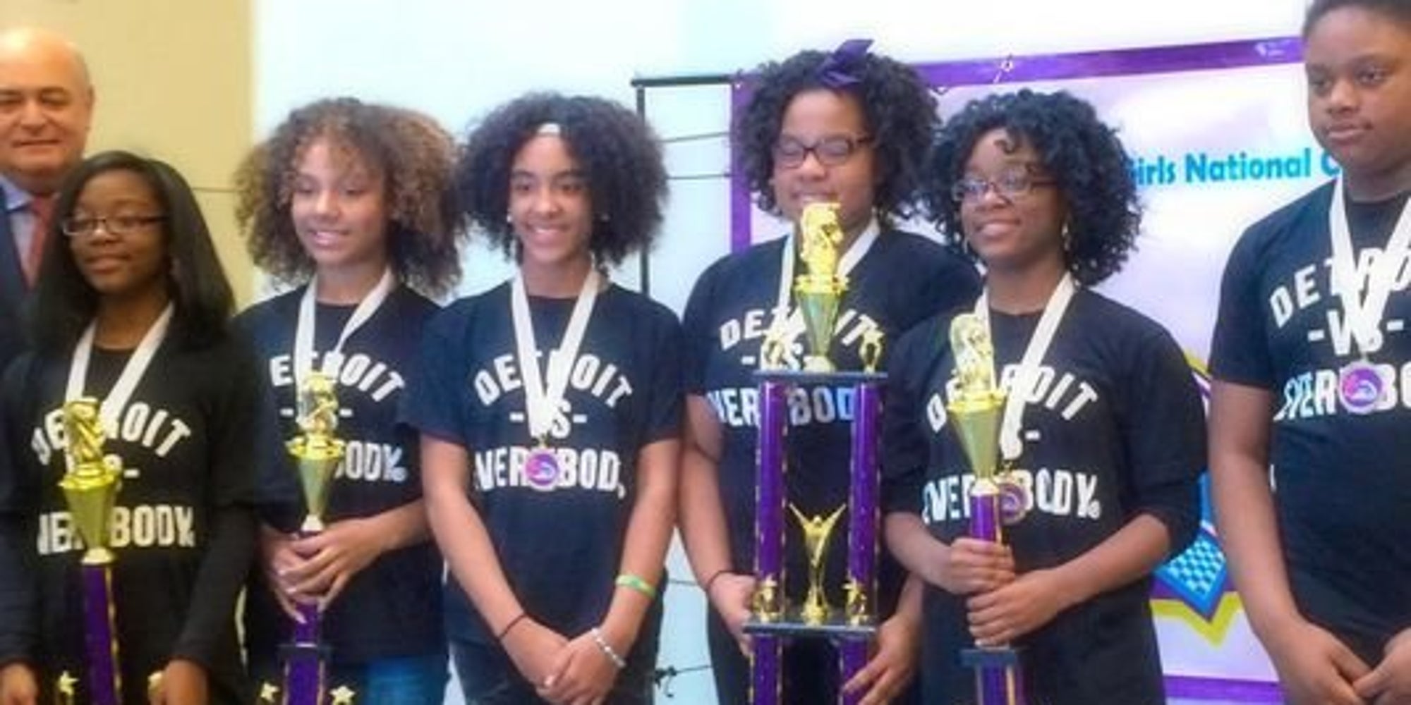 Detroit All-Girls Team Wins Top Prize At Prestigious Chess Tournament - Huffington Post