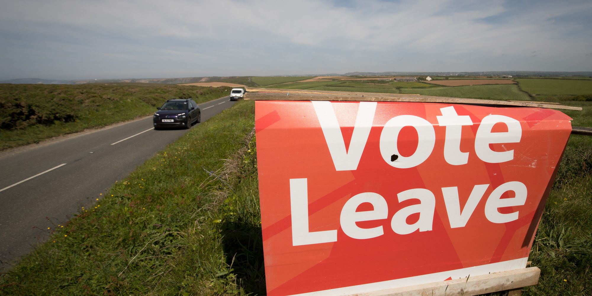 Poll: British Campaign To Leave EU Leads By 10 Points Ahead Of ...