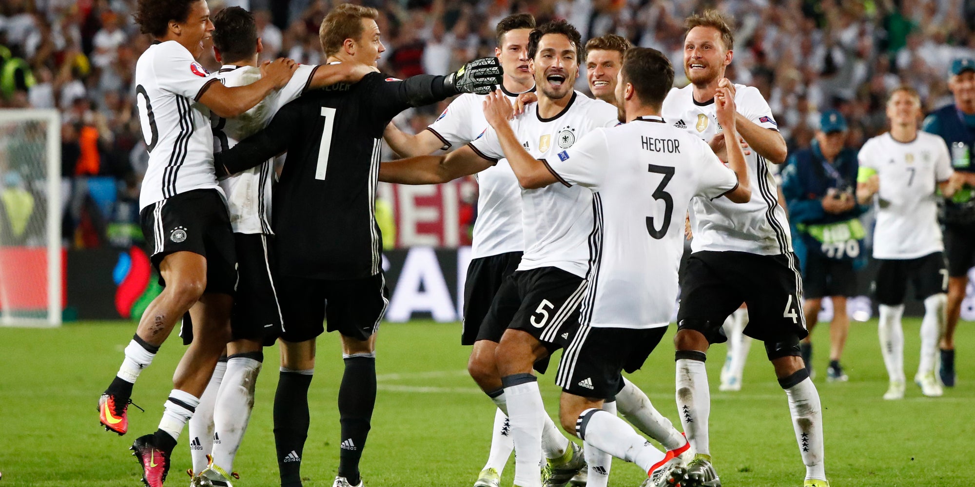 Germany Reaches Euro 2016 Semi-Final After Penalty Shootout Win Against Italy