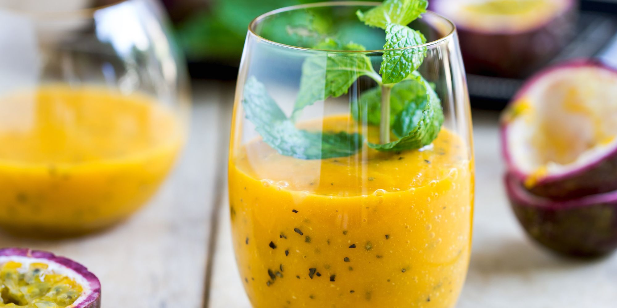 how-thick-smoothies-and-milkshakes-could-stop-you-overeating-huffpost-uk