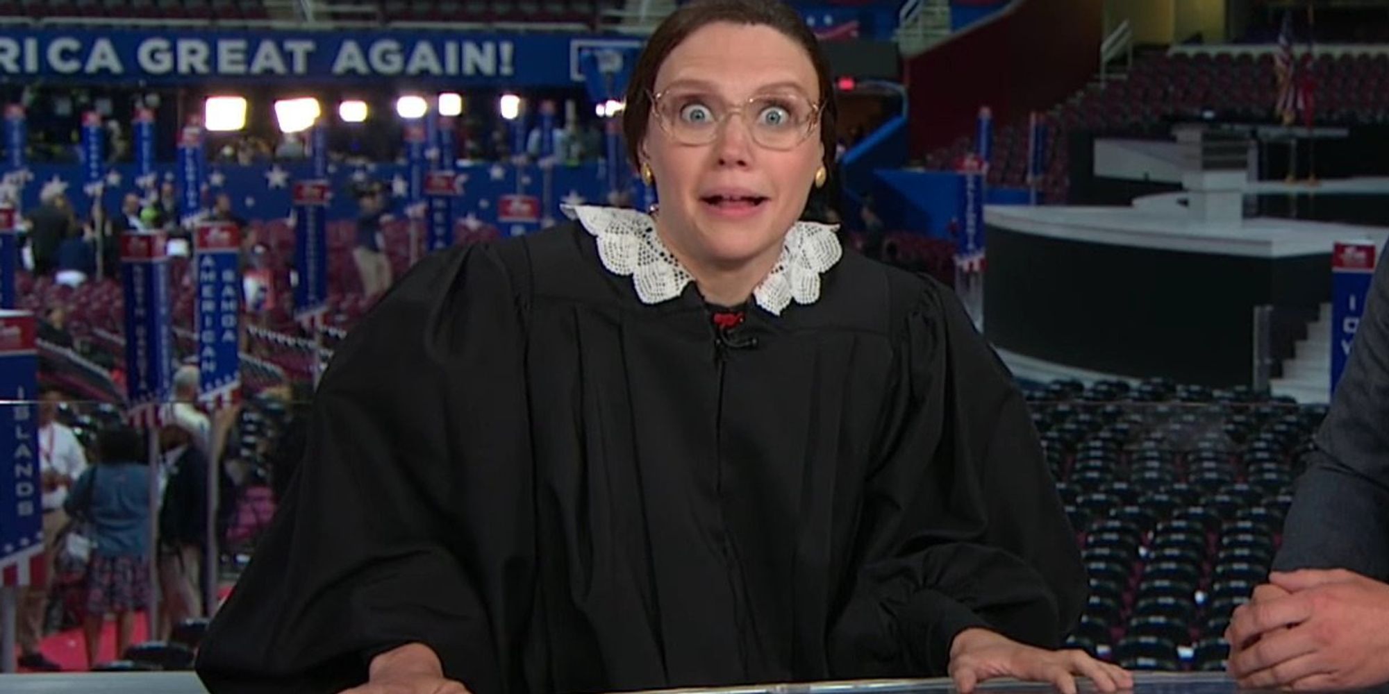 Kate Mckinnon As Ruth Bader Ginsburg Lets Loose On Donald Trump The