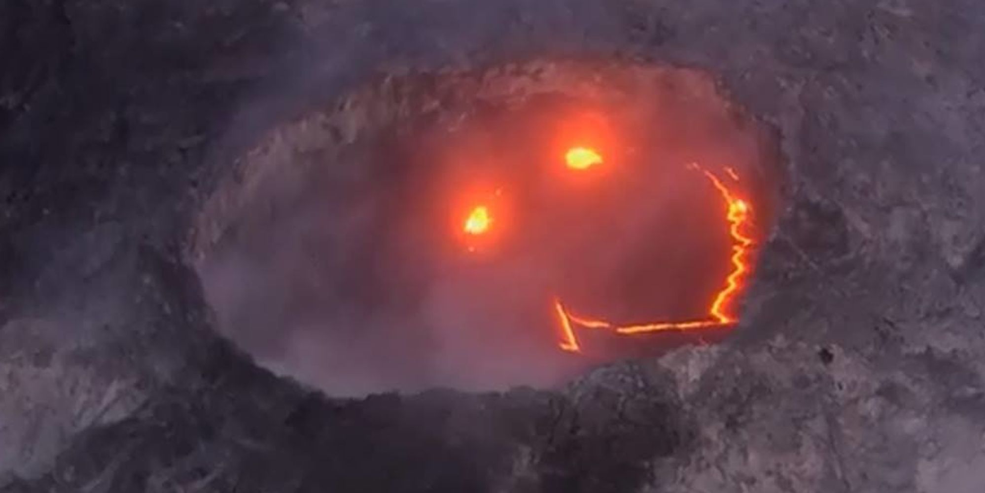 Watch A Hawaiian Volcano Smile For The Camera The Huffington Post 