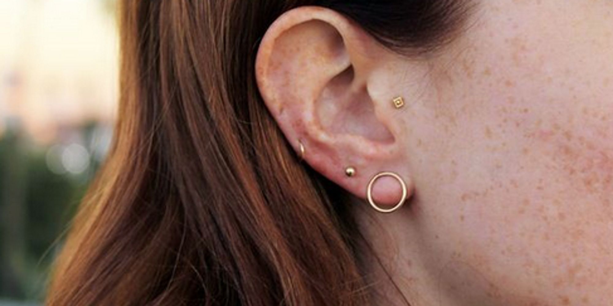 15 Prettiest Multiple Ear Piercing Formations Huffpost Uk