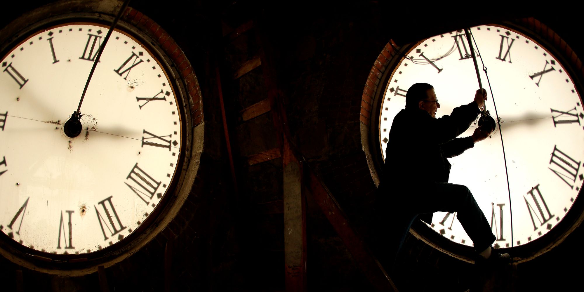 When Do The Clocks Go Back? Britain Changes Back To Greenwich Mean Time