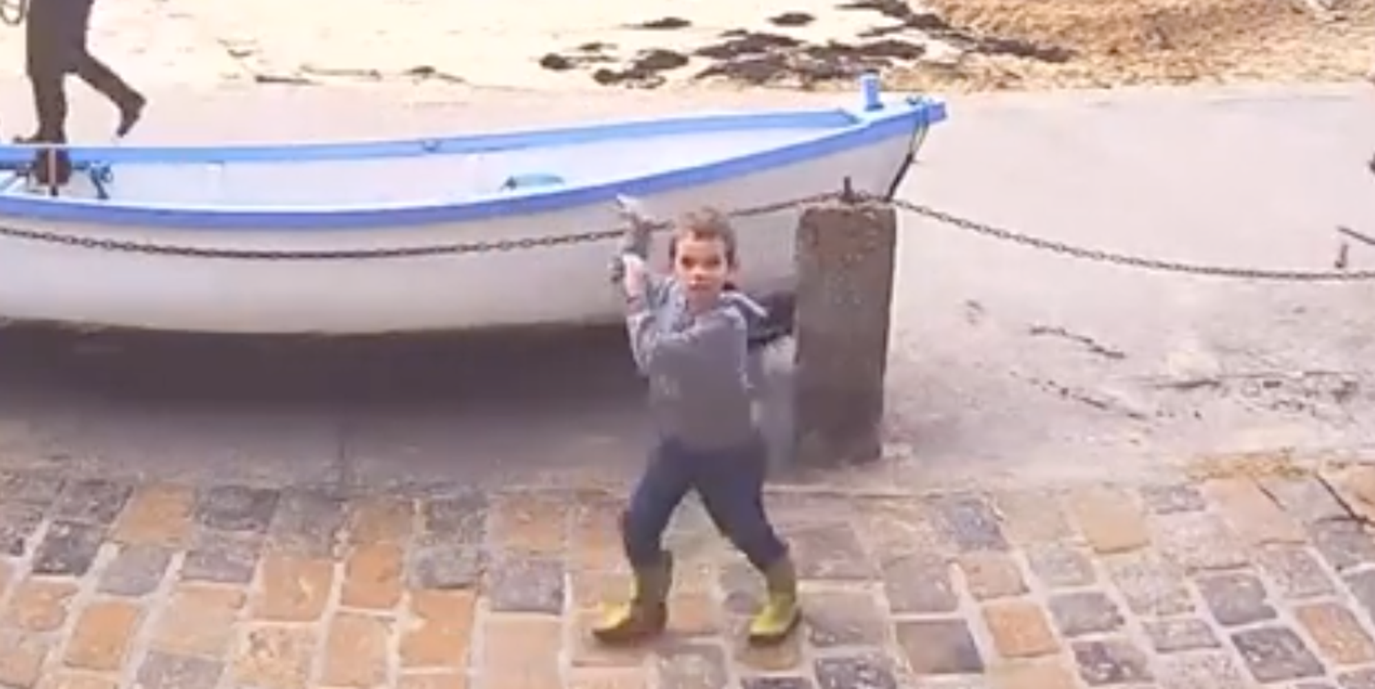 Boy With Autism Crushes Webcam Dance Contest With 'Thriller' Rendition - Huffington Post