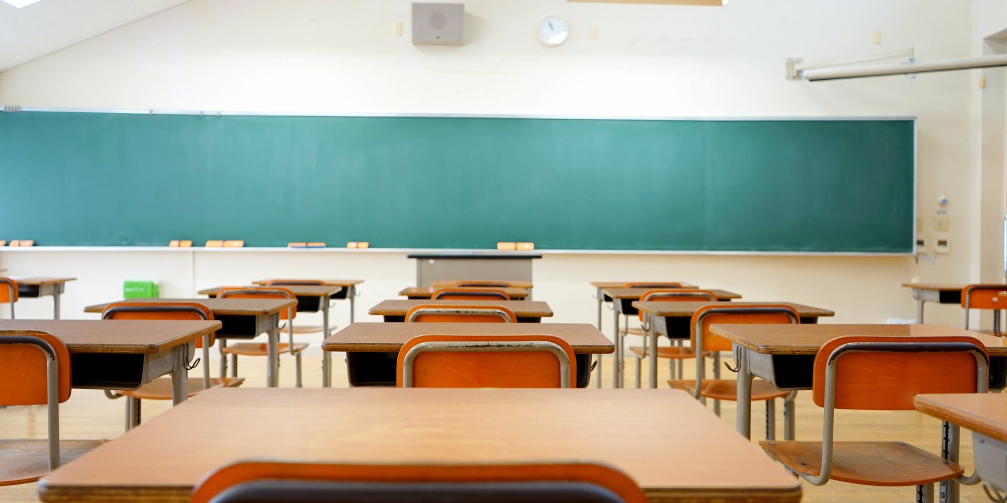 Teacher To Muslim Refugee Student: You're A Terrorist, And I Can't Wait Until Donald Trump Deports All You Muslims. - Huffington Post