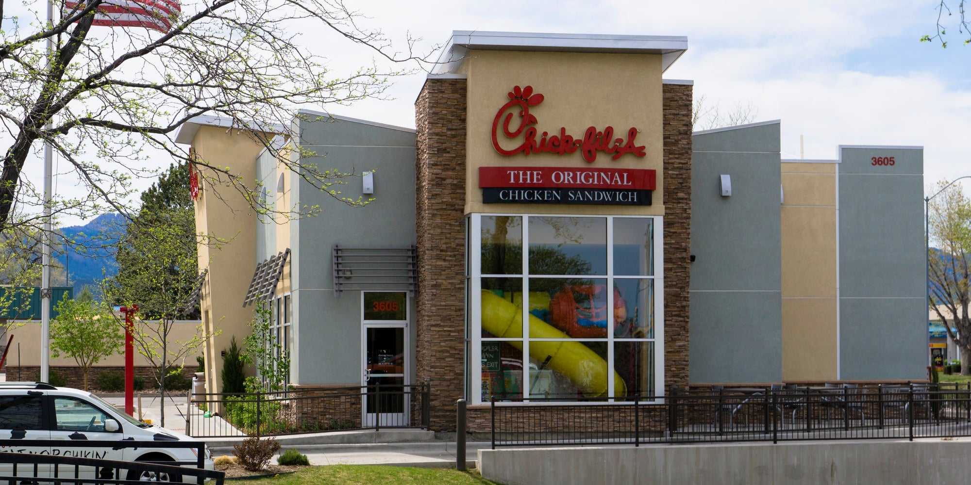 I Am A College Graduate And A Fast-Food Worker - Huffington Post