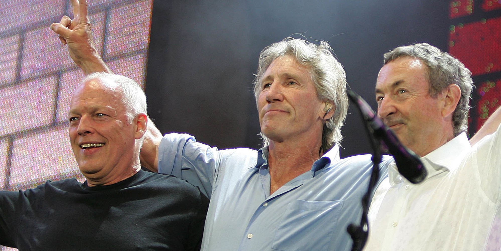 Great Gig In Glastonbury: Is A Pink Floyd Reunion In The Works ... - Huffington Post