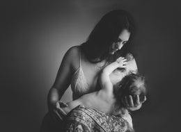 39 Portraits That Celebrate Nursing Mamas