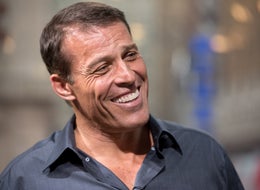 Tony Robbins: Pictures, Videos, Breaking News