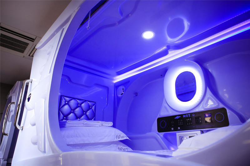 Get a taste of the <a href="http://www.huffingtonpost.com/2014/08/07/nine-hour-hotel_n_5642020.html">capsule hotel&nbsp;trend</a> in these futuristic&nbsp;<a href="http://www.hostelworld.com/hosteldetails.php/MET-A-Space-Pod/Singapore/263793" target="_blank">sleeping pods</a>, which come with built-in charging stations, TVs and safes. Should you need to escape your tight quarters, the "<a href="http://metaspacepod.com.sg/about-us/" target="_blank">space-themed boutique hostel</a>" has a gaming station and 24-hour snack bar, and it's right on the <a href="https://www.google.com/maps/place/MET+A+Space+Pod+@+Boat+Quay/@1.2873144,103.8481617,17z/data=!4m5!3m4!1s0x0:0xf2b2174c5f3af628!8m2!3d1.2870999!4d103.8494062" target="_blank">river</a>. <i>$42 and up.</i>