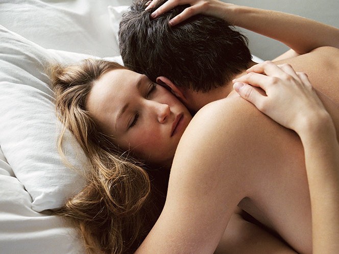 Русское порно - После классного массажа молодая девушка предпочла секс с парнем