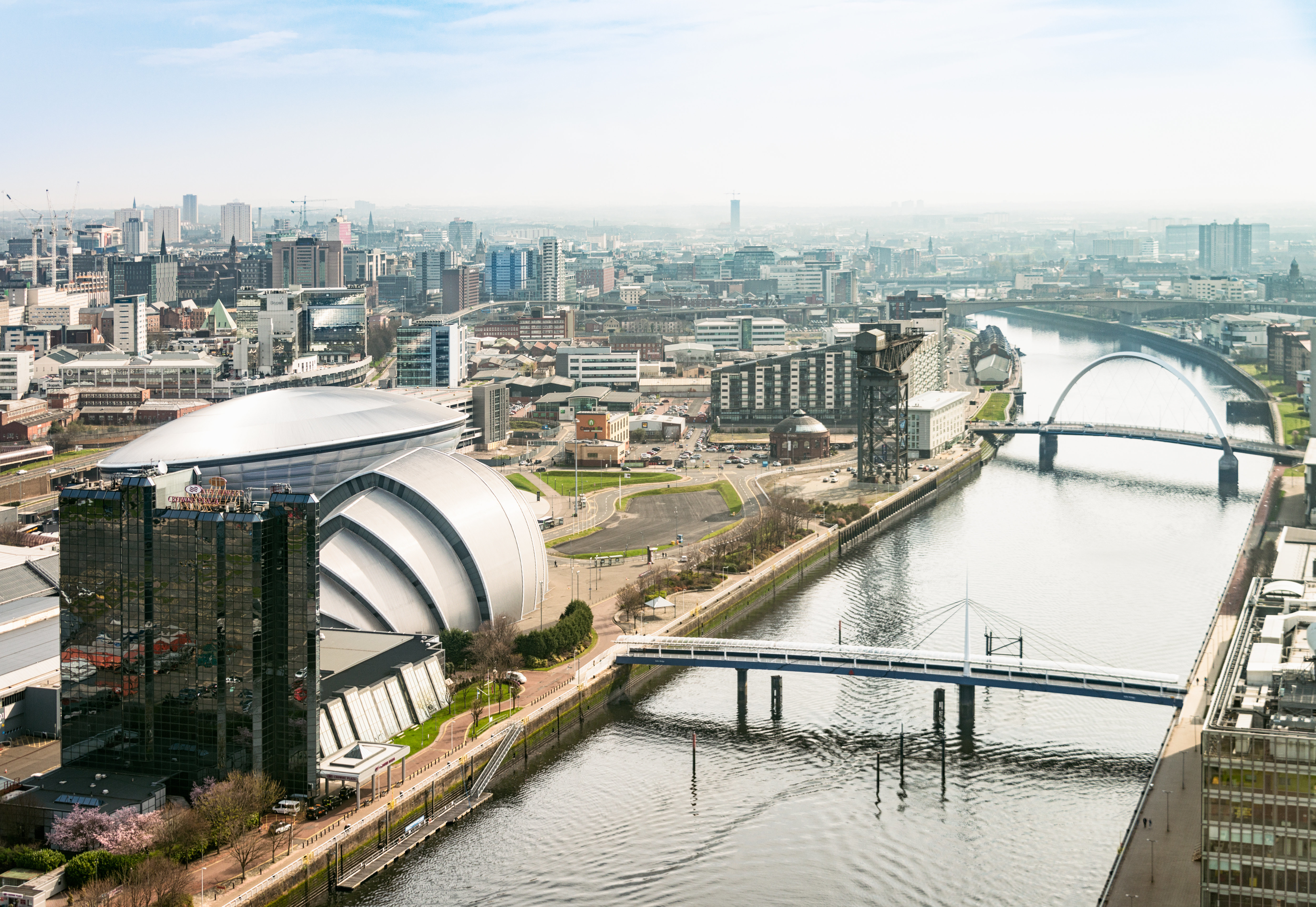 <strong>Glasgow and&nbsp;Scunthorpe topped the list with levels 60% above acceptable World Health Organisation air quality levels</strong>