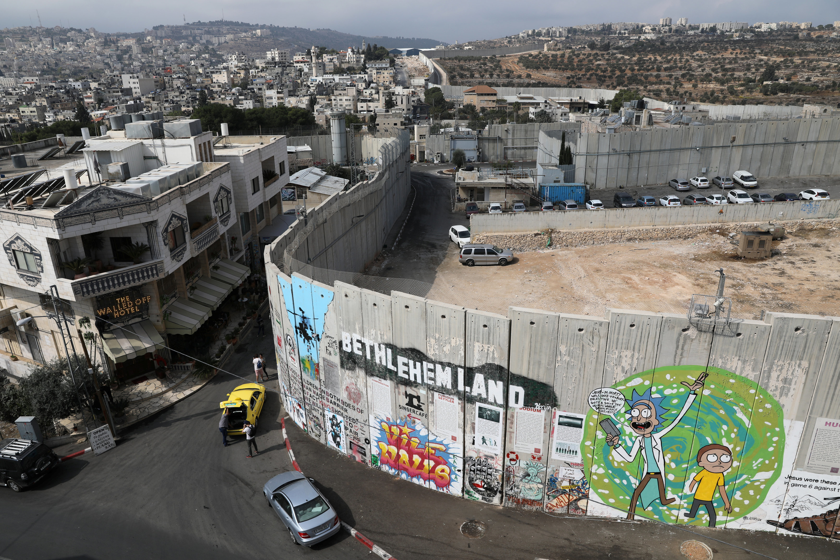 <strong>The Israeli barrier in the West Bank, opposite Banksy's Walled Off Hotel&nbsp;</strong>