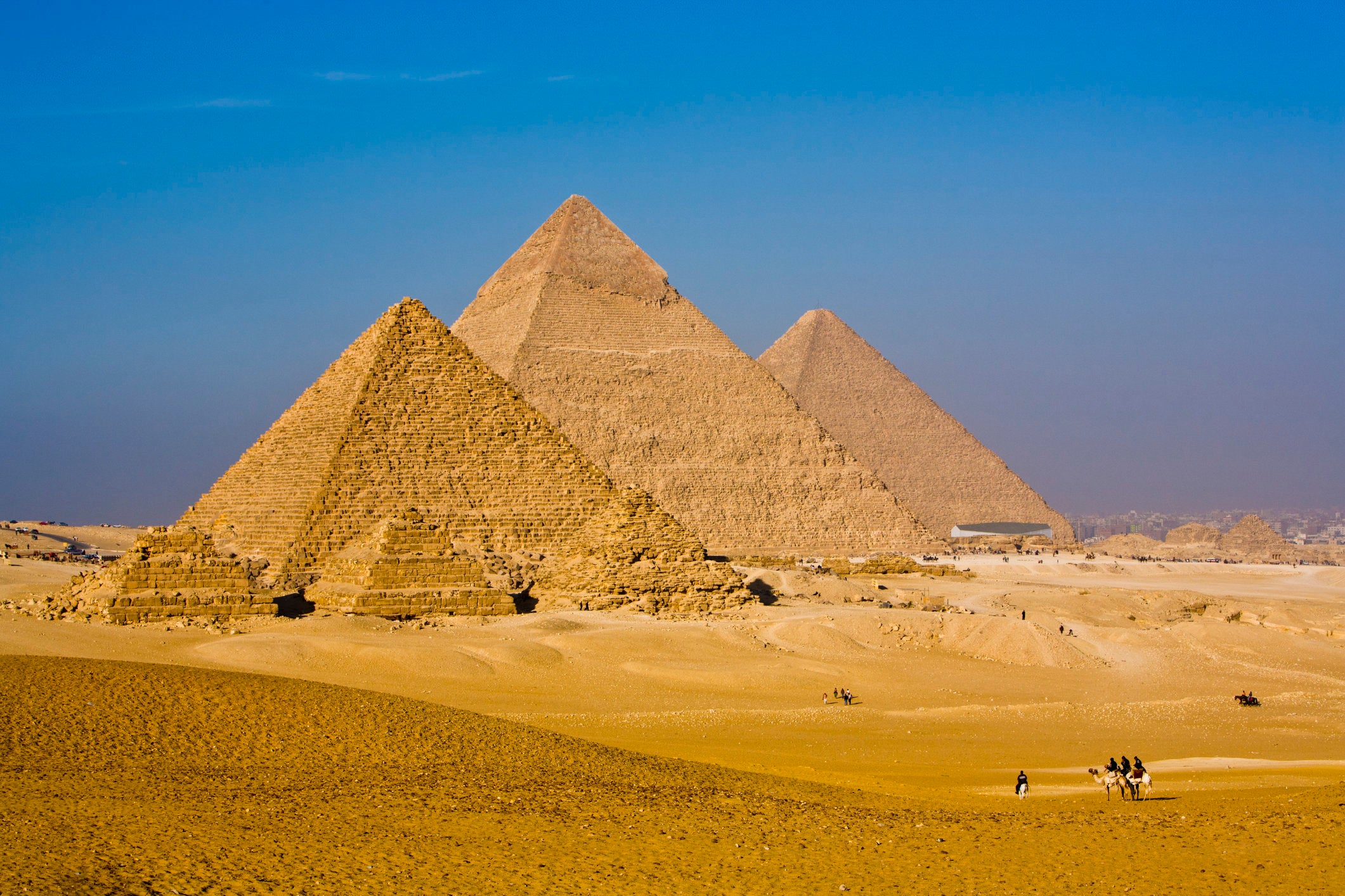 <strong>The Great Pyramid&nbsp;soars to a height of 479 feet</strong>